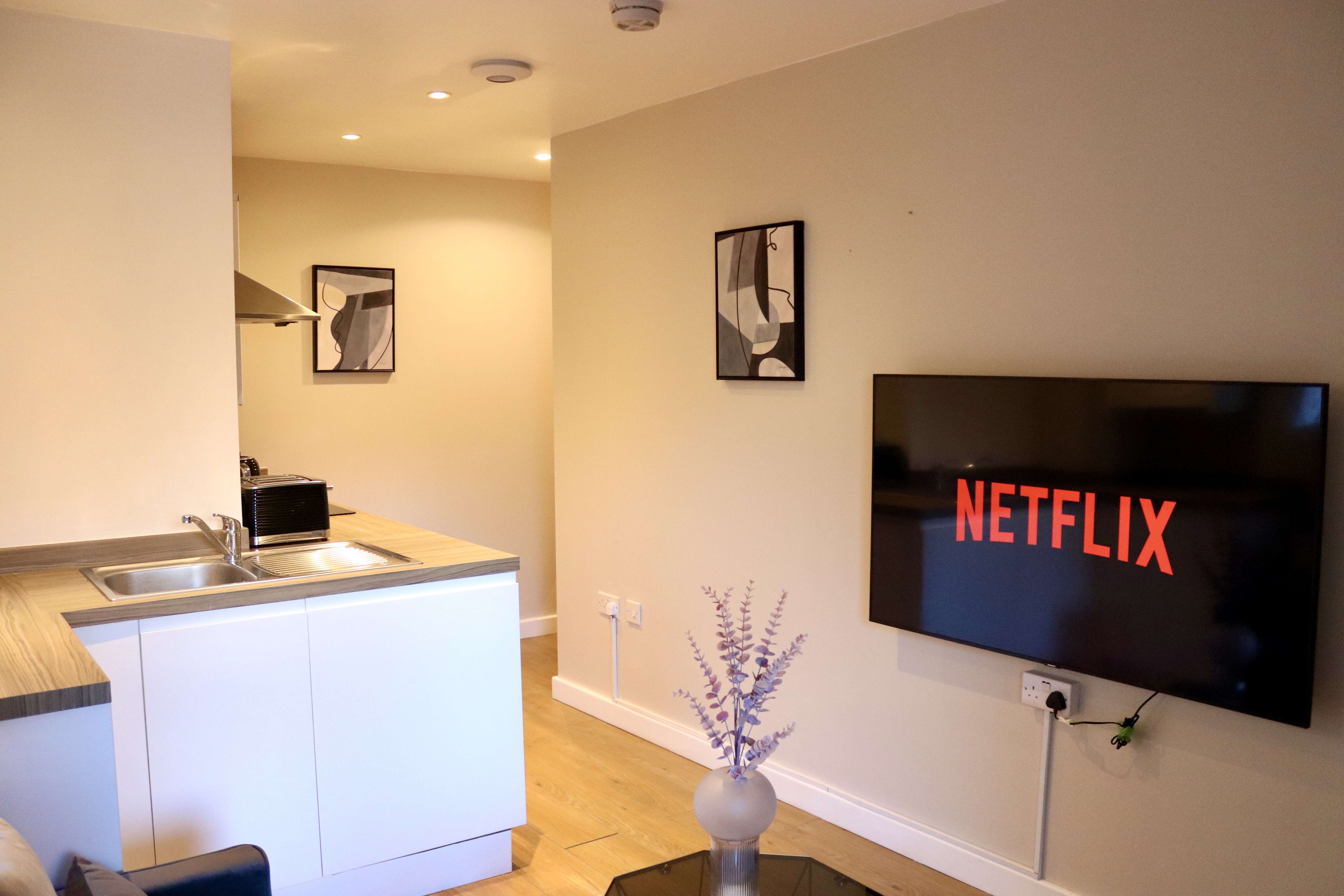 Cozy 1BR Flat