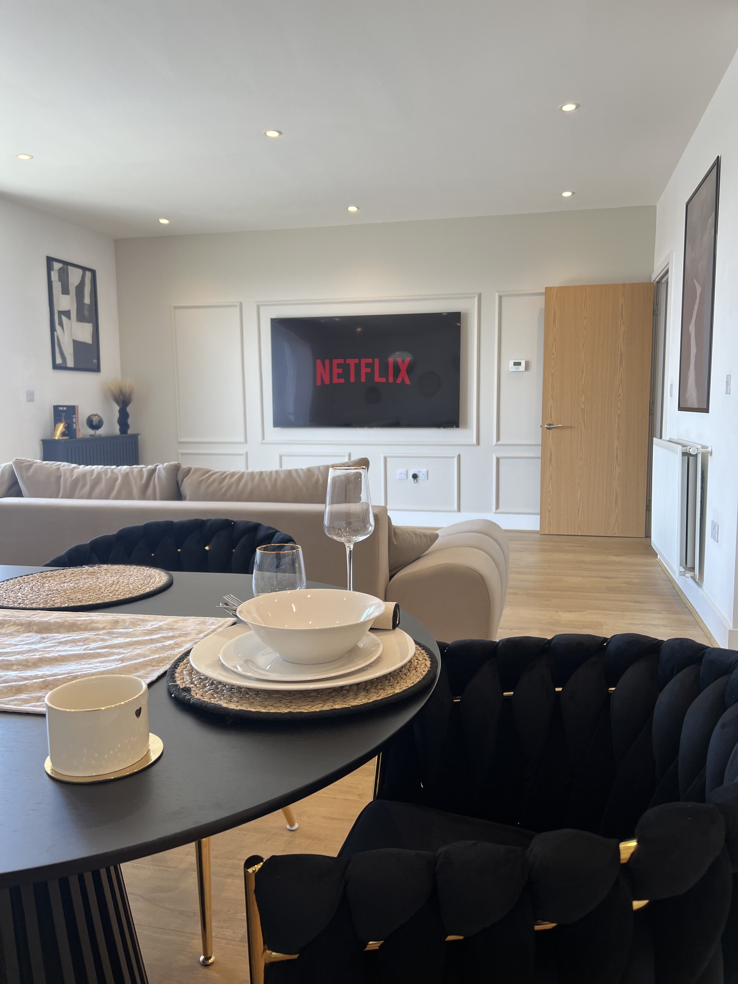 The details of a genuine Cozy Breaks apartment